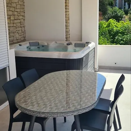 Astramaris Apartment