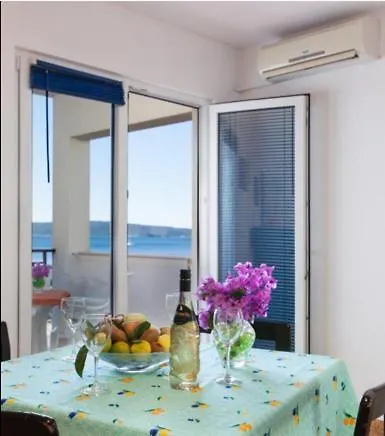 Astramaris Apartment *